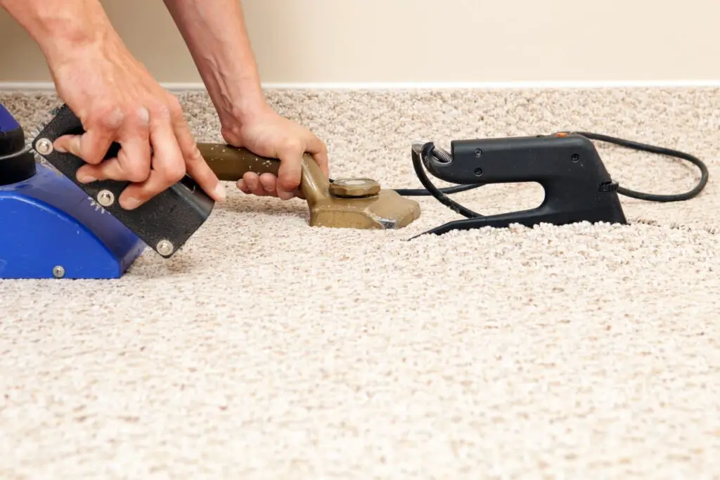 How To Fix Frayed Carpet Edges