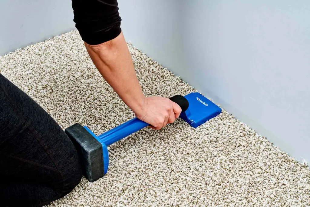 How to Get Wrinkles Out of Carpet Without a Stretcher